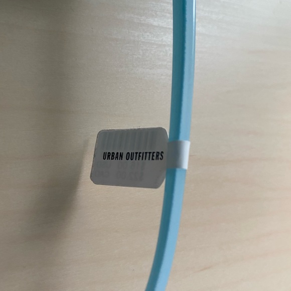 Urban Outfitters Retro Sunglasses - Picture 4 of 4